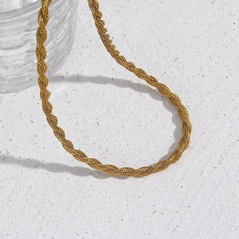 keely mesh rope necklace