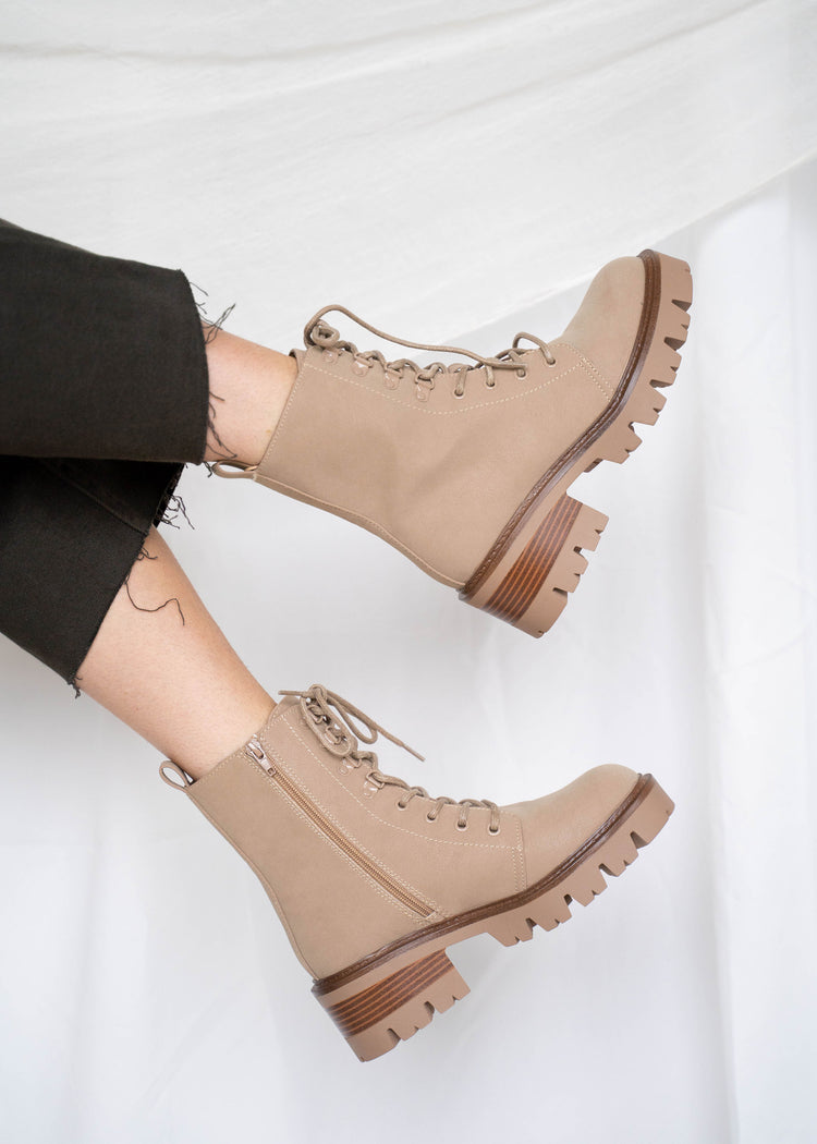 Isaya combat boot discount