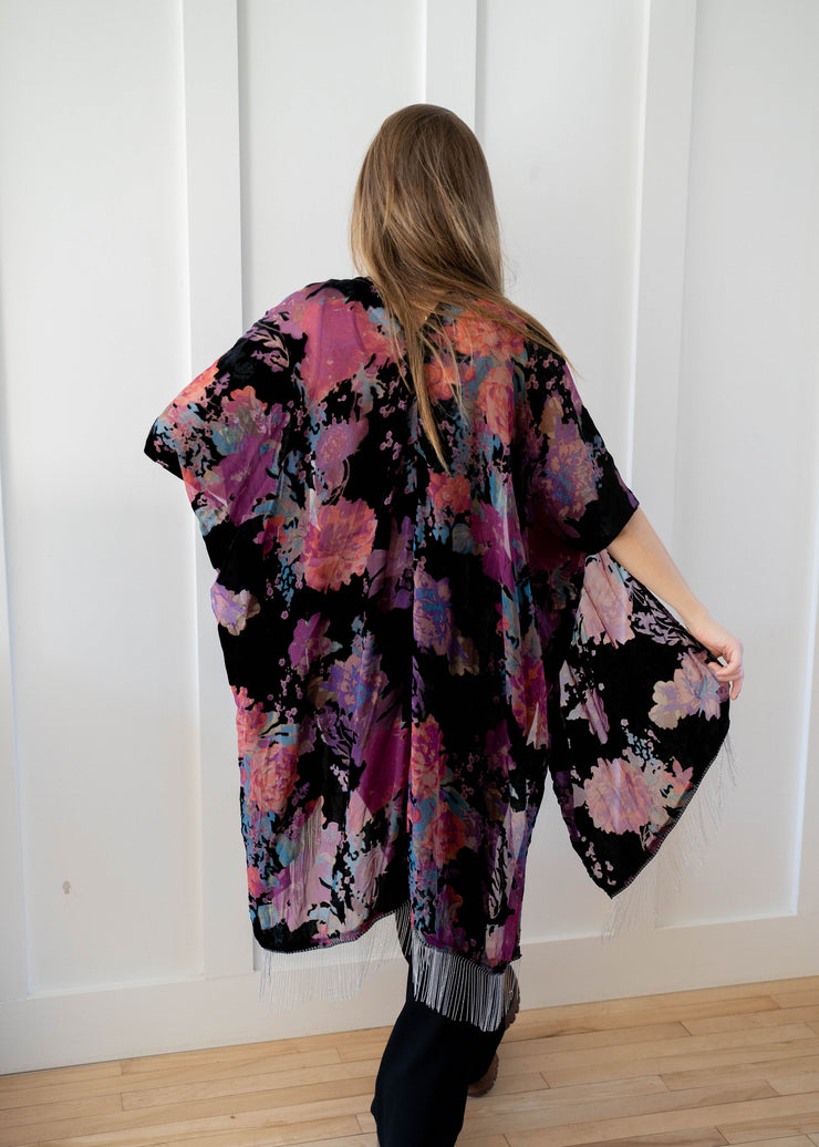fleur embellished fringe kimono