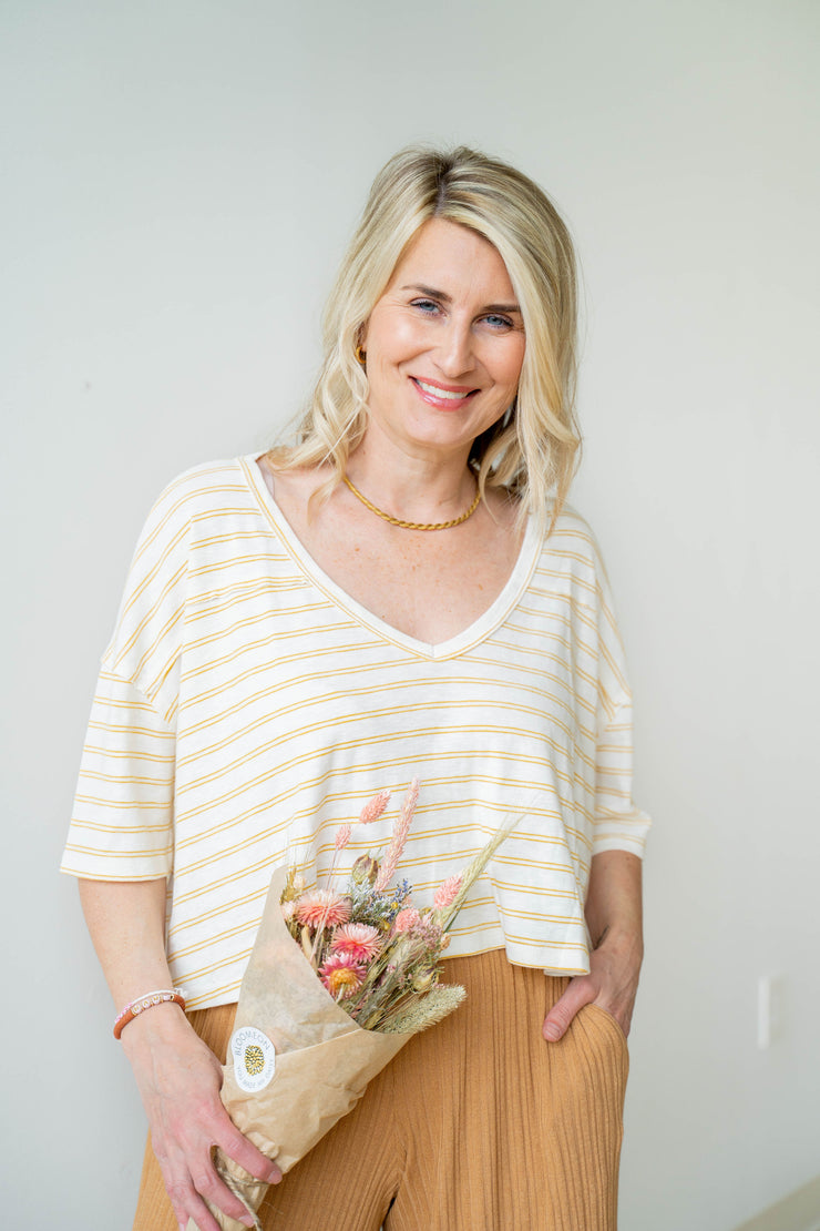 side step stripe tee