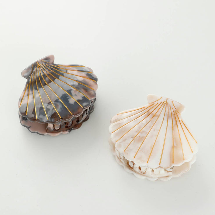 calacatta seashell claw clip