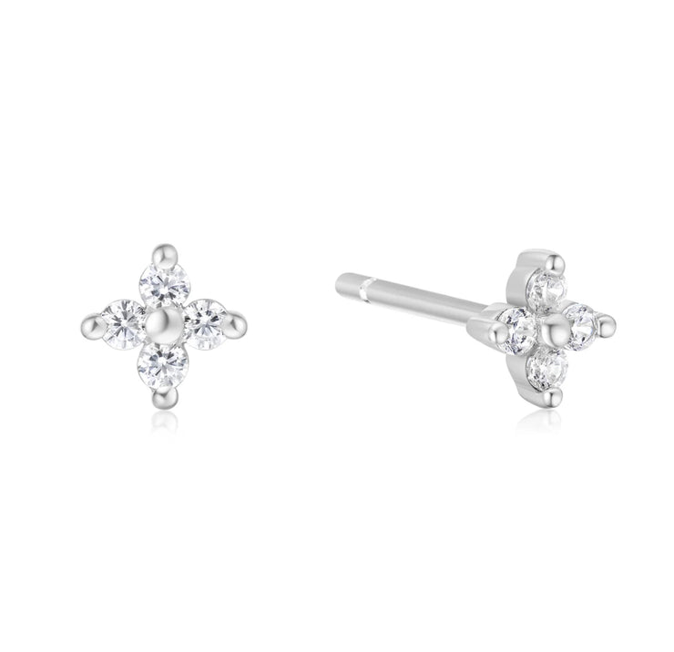 four petal stud earrings