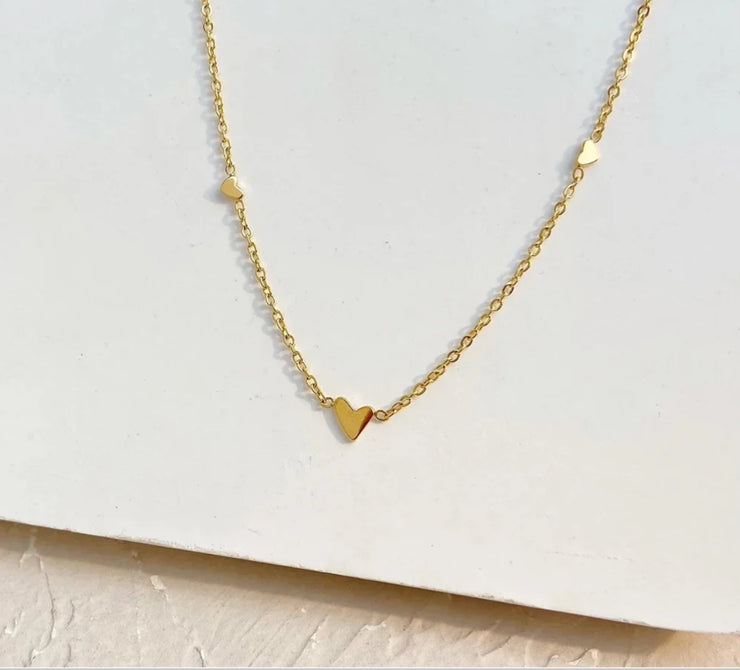 gold hearts necklace