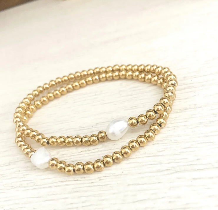 seaside stackable pearl bracelet