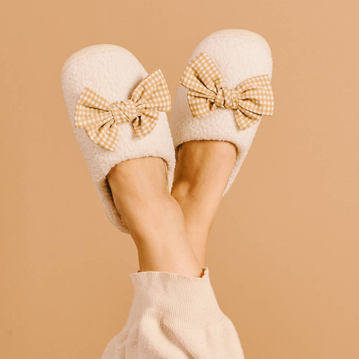 fuzzy slippers | gingham