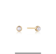 pearl cab studs