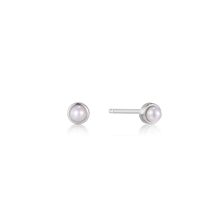 pearl cab studs