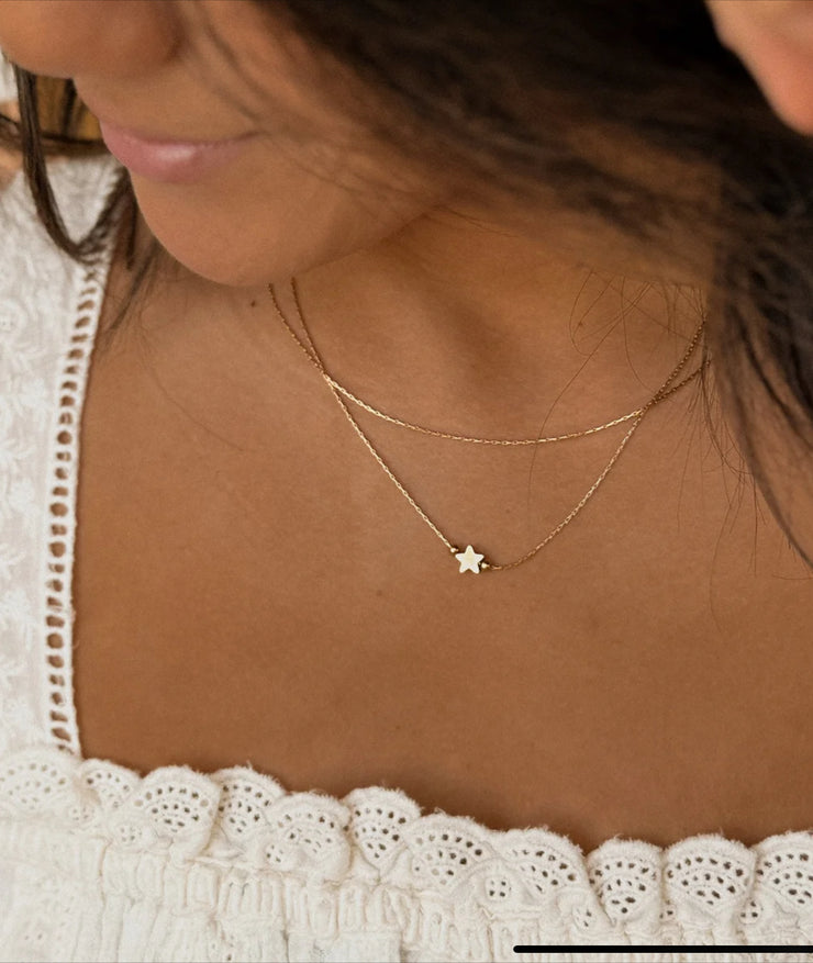 the tiny stars necklace