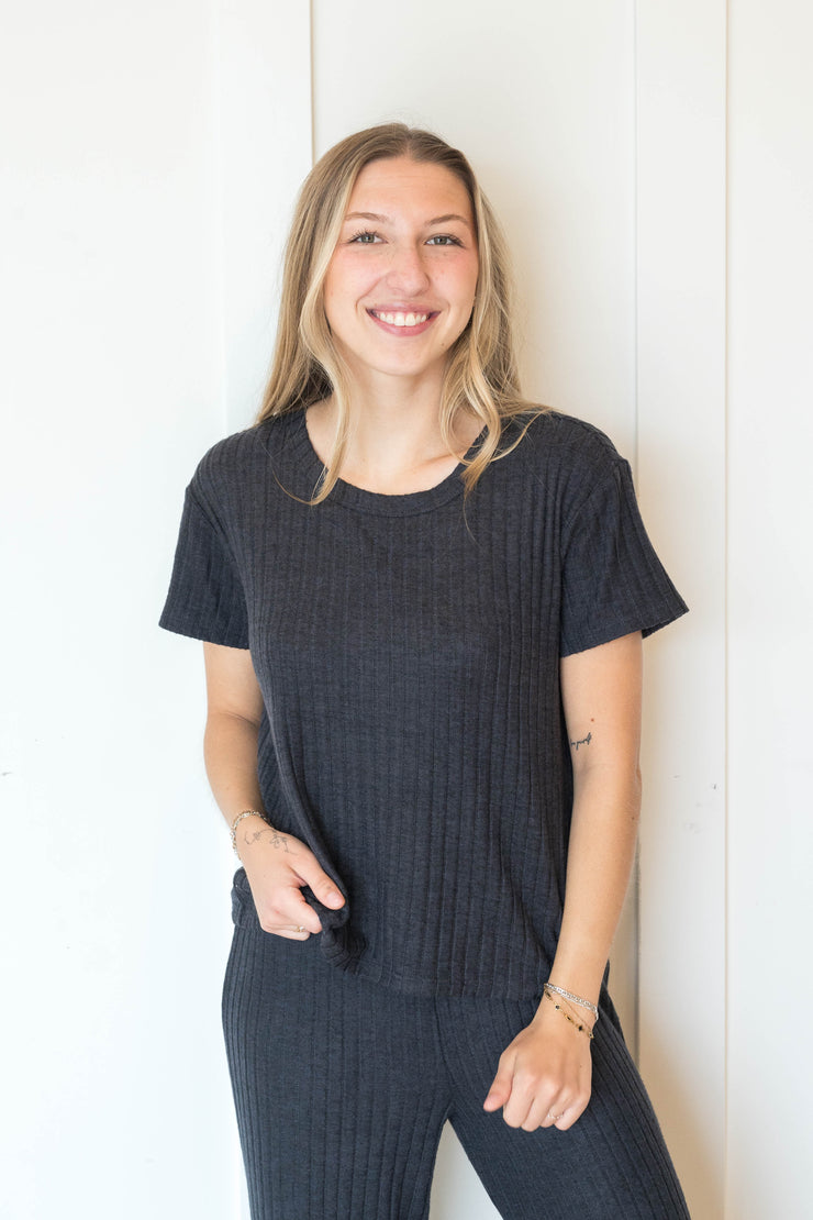 kara rib tee