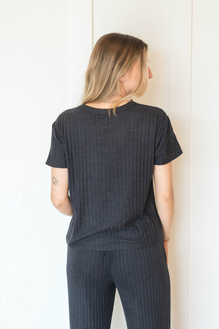 kara rib tee