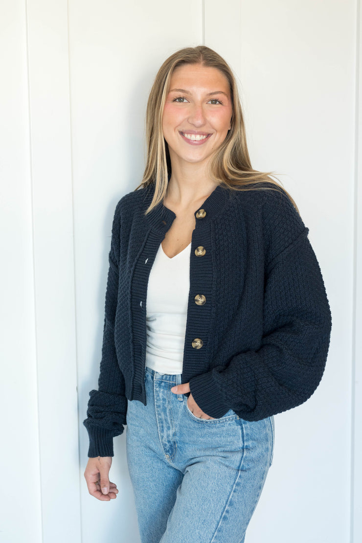 lila cardi