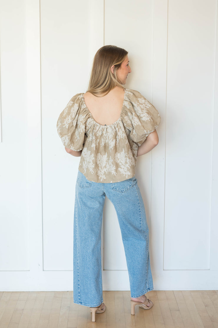 emmy puff sleeve top