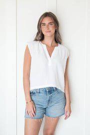 cliffside vneck airy top