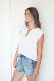 cliffside vneck airy top