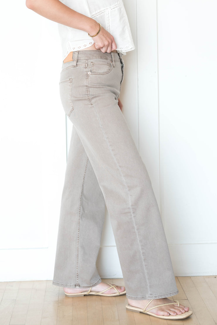 taylor straight leg jean