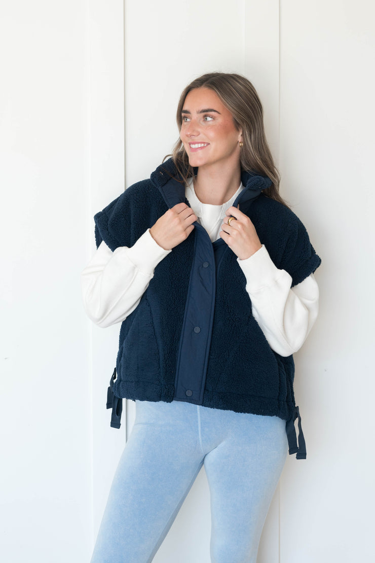 scout it out fleece vest