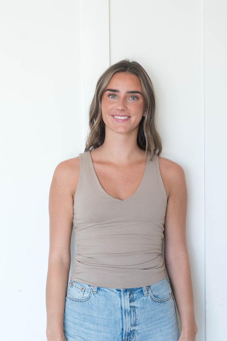peyton vneck tank