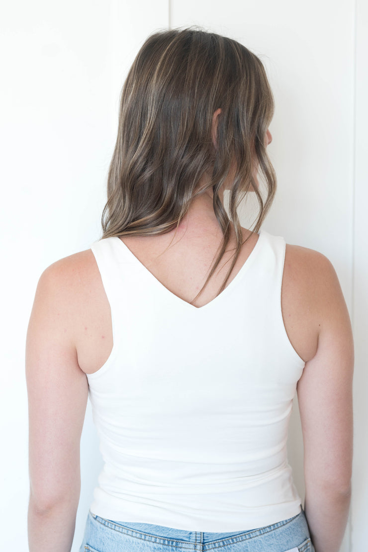 peyton vneck tank