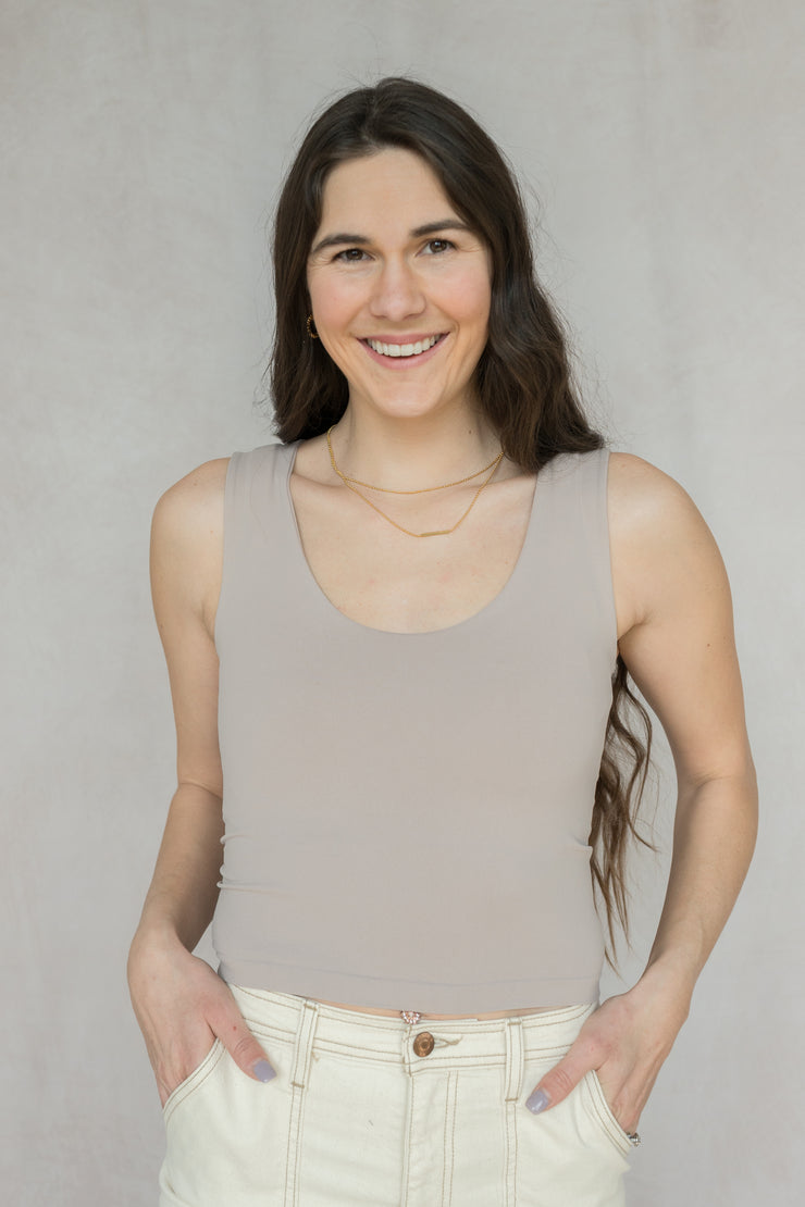 clean lines muscle cami