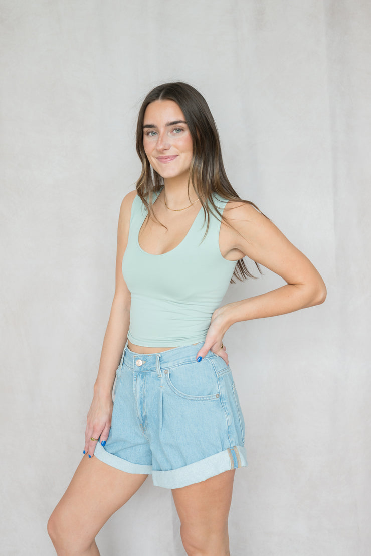 danni short