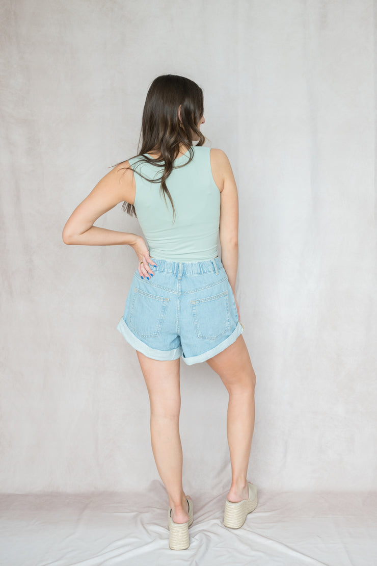 danni short