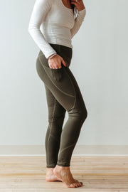 basic pocket legging
