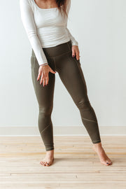 basic pocket legging