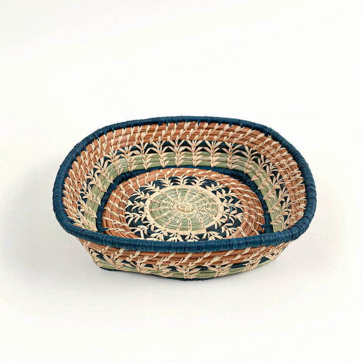 micaela basket