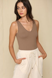 basics collection | seamless UV reversible tank top